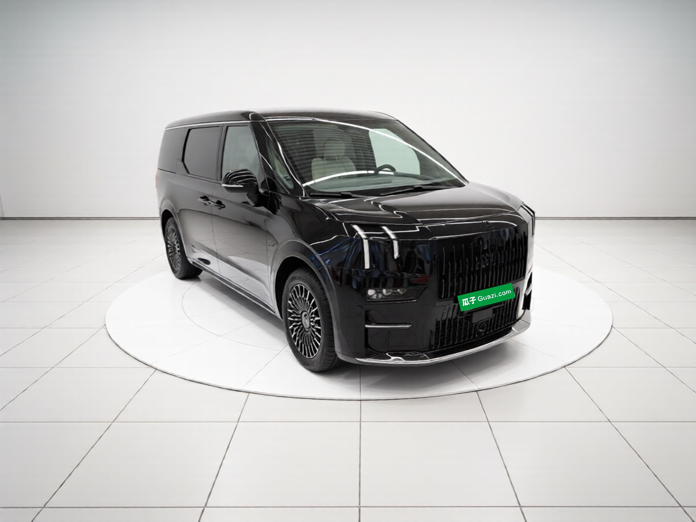 Zeekr 009 2024 7-Seater Aisle Version 108 kWh — снимка 3