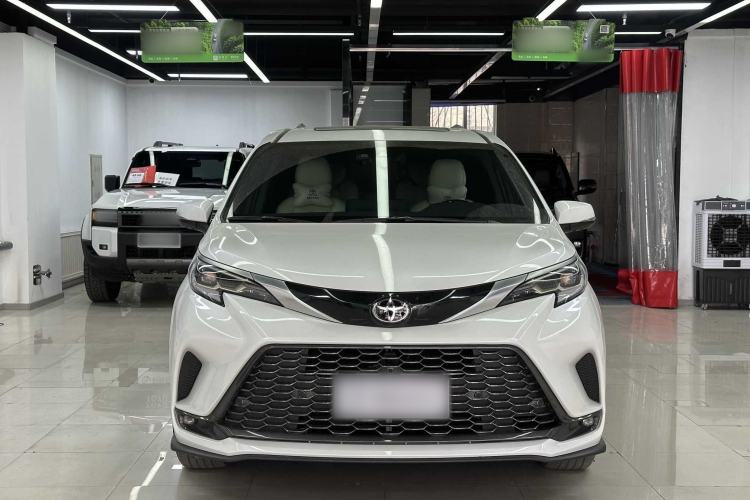 Used Toyota Granvia 2024 2.5L Hybrid Prestige PLUS Four-Wheel Drive Version