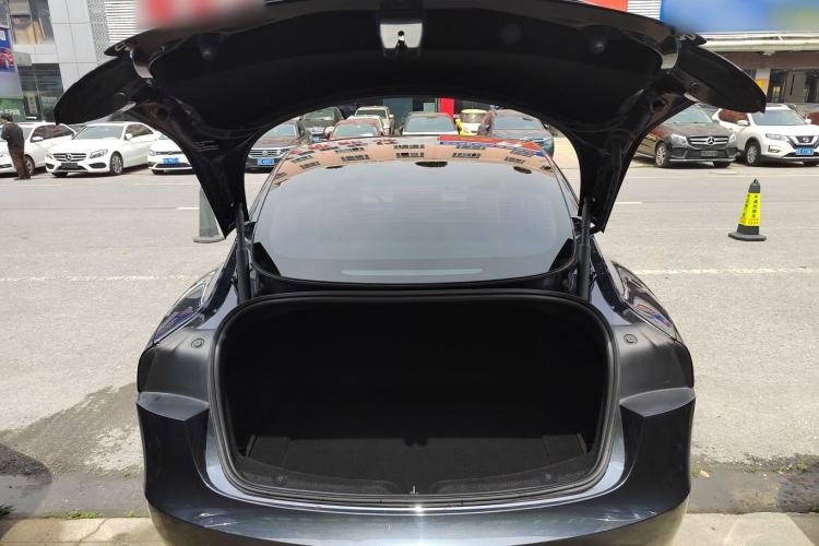 Used Tesla Model 3 2023 Rear-Wheel-Drive Version
