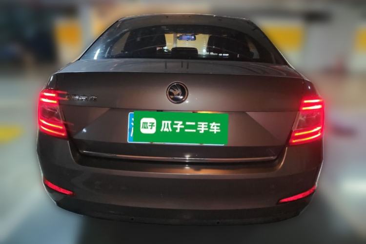 Used Skoda Octavia 2015 1.4TSI DSG Yijun Edition Rear