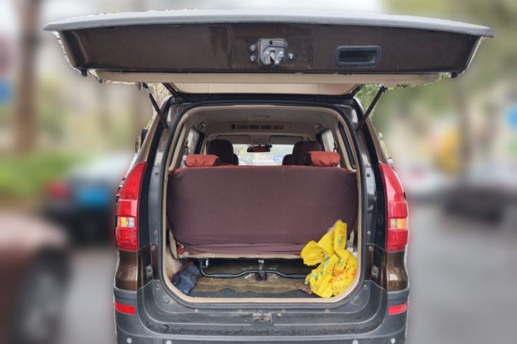 Used Dongfeng Fengon 360 2015 1.5L Manual Comfort II 7-Seater
