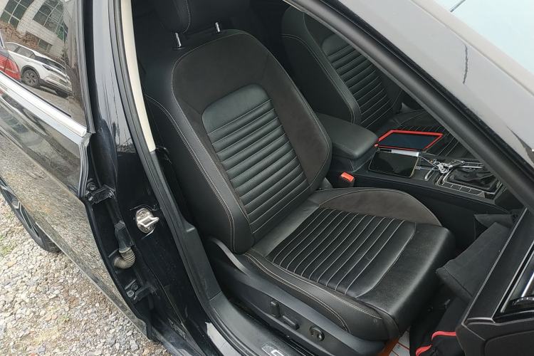 Used Volkswagen Magotan 2020 330TSI DSG Leading Model