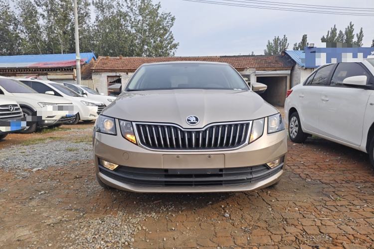 Used Skoda Octavia 2021 1.5L Automatic Comfort Edition
