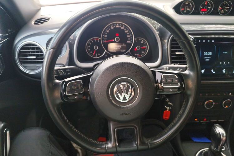 Used Volkswagen Beetle 2013 1.4TSI Luxury Model Steering Wheel