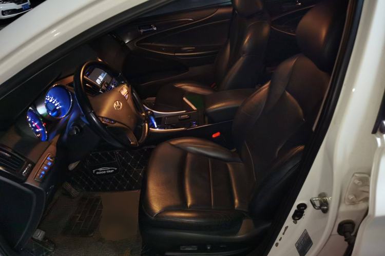 Used Hyundai Sonata 2013 2.0L Automatic Luxury Edition
