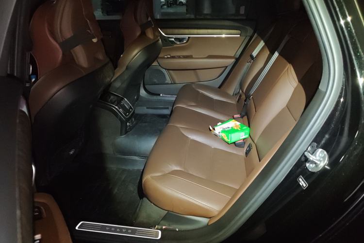 Used Volvo S90 2022 B5 Zhiyuan Luxury Edition