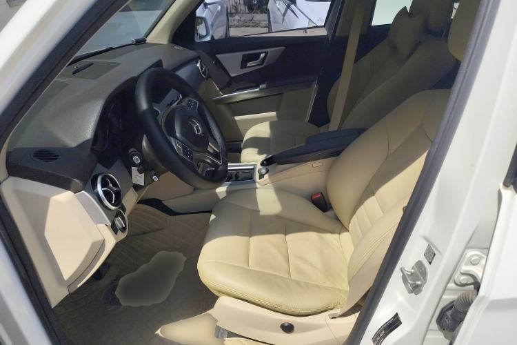 Used Mercedes-Benz GLK-Class 2014 GLK 200 Standard Model Left Front Seat