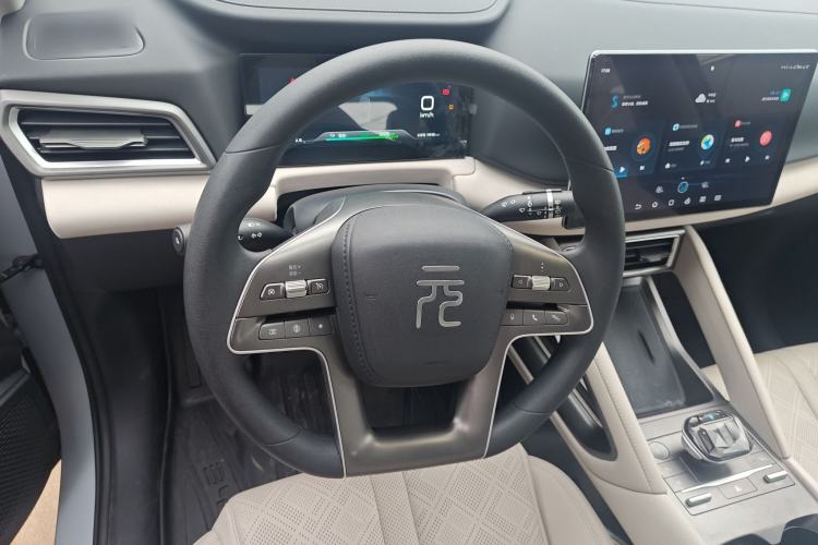 Used BYD Yuan UP 2024 401KM Leading Edition Steering Wheel