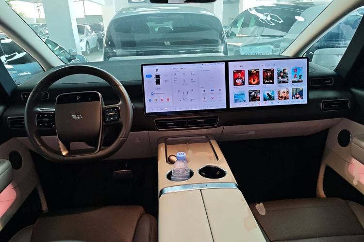 Used Li Auto MEGA 2024 Ultra Model