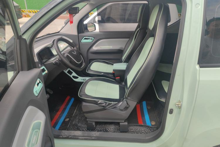 Used Wuling Hongguang MINIEV 2022 Macaron Premium Model – Lithium Iron Phosphate Left Front Seat