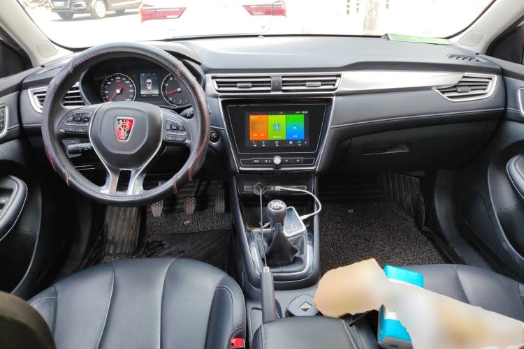 Used Roewe i5 2019 1.5L Manual 4G Connectable Langhao Edition
