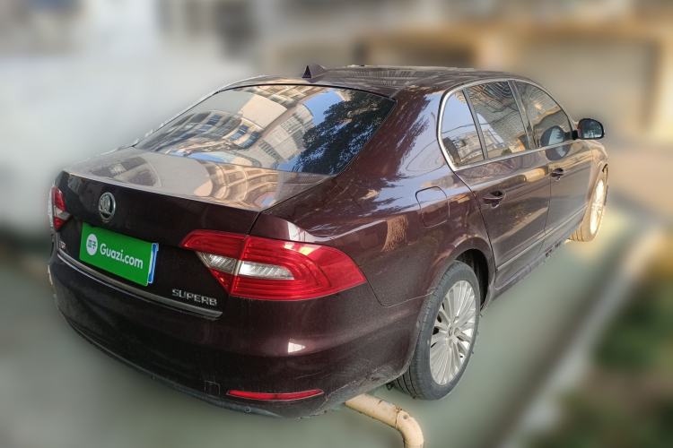 Used Skoda Superb 2013 1.8TSI Automatic Yashi Edition
