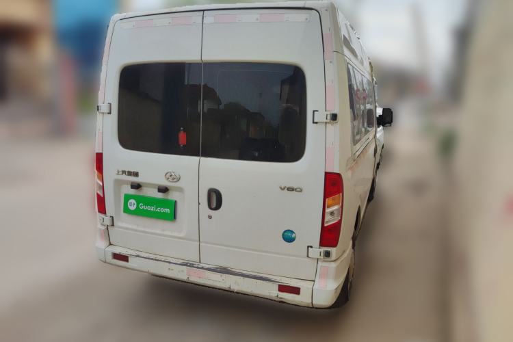 Used SAIC MAXUS Xintu V80 2021 2.0T Manual Classic Aoyuntong 139 PS Mid-axle Mid-roof 6/7/8/9-Seater Rear Right 45 Deg