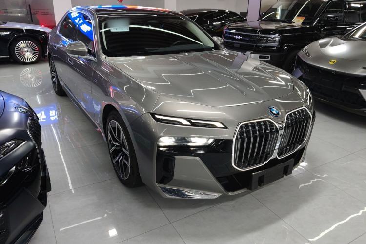 Used BMW i7 2023 eDrive50L Leading M Sport Package
