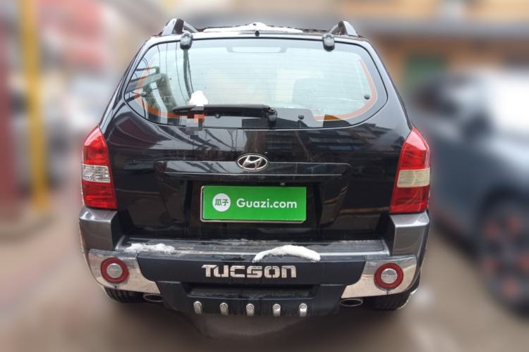 Used Hyundai Tucson 2009 2.0L Manual Two-Wheel Drive Fashion Edition
