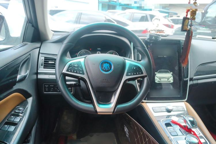 Used BYD Qin New Energy 2018 Qin EV450 Smart Connect Prestige Model

