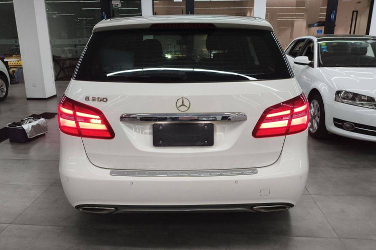 Used Mercedes-Benz B-Class 2016 B 200 Exclusive Edition
