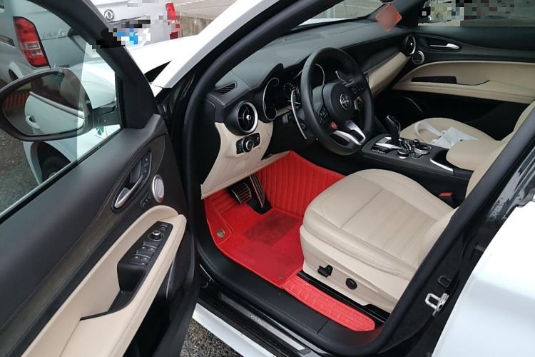 Used Alfa Romeo Stelvio 2021 2.0T 280HP Luxury Edition
