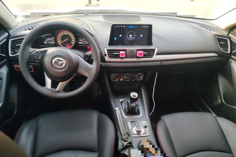 Used Mazda 3 Axela 2014 Sedan 1.5L Manual Comfort Model
