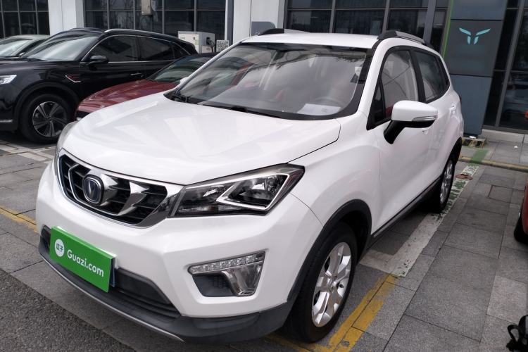 Used Changan CS15 2017 1.5L Automatic Luxury Model with Sunroof