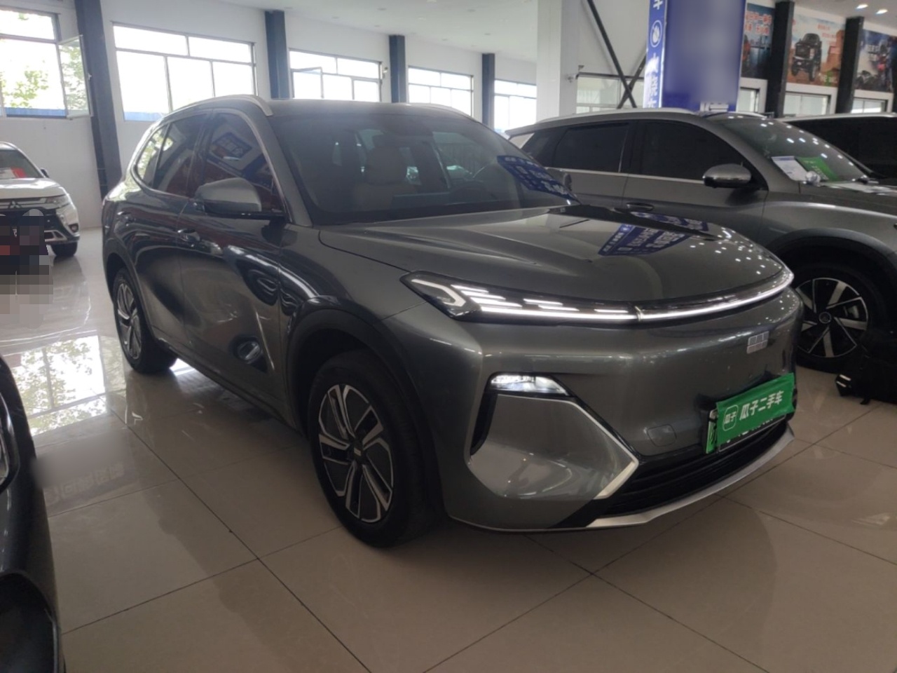 Geely Galaxy Xingjian 7 EM-i 2025 120km Launch+ Version — снимка 3