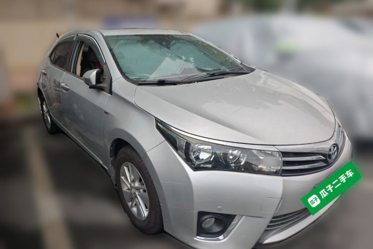 Used Toyota Corolla 2014 1.6L CVT GL-i Front Right 45 Deg