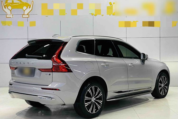 Used Volvo XC60 2022 B5 4x4 Smart Luxury Edition