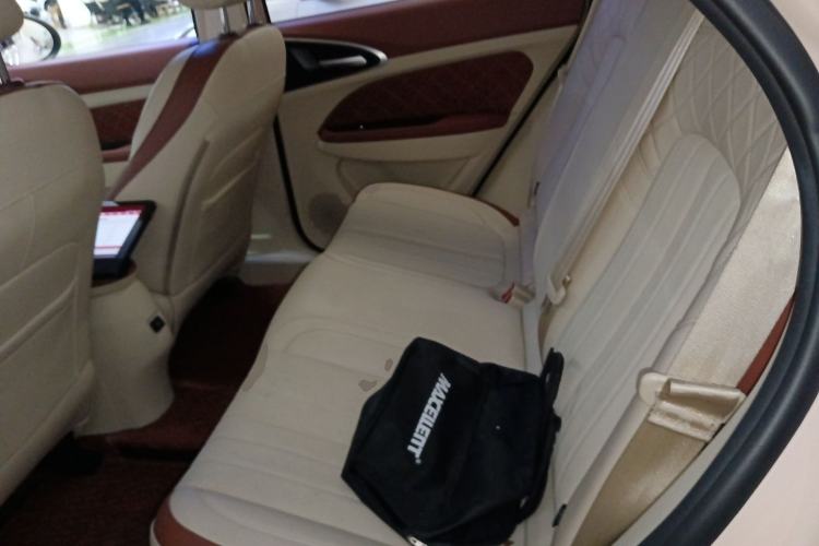 Used ORA Good Cat 2023 401 km Standard Range Comfort Version Lithium Iron Phosphate