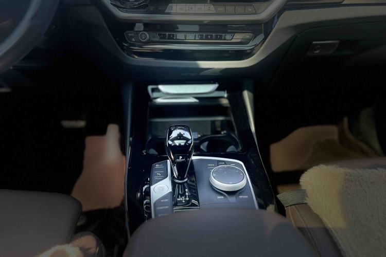 Used BMW X3 2022 Restyled xDrive25i M Sport Package Interior 3