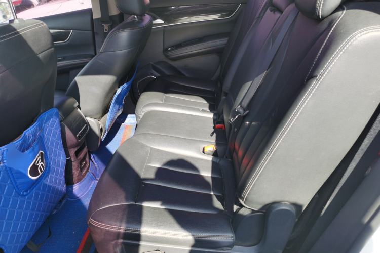 Used BYD Song MAX 2017 1.5T Automatic Smart Connect Elite 7-Seater
