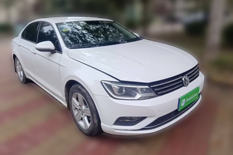 Used Volkswagen Lamando 2017 230TSI Manual Trend Edition
