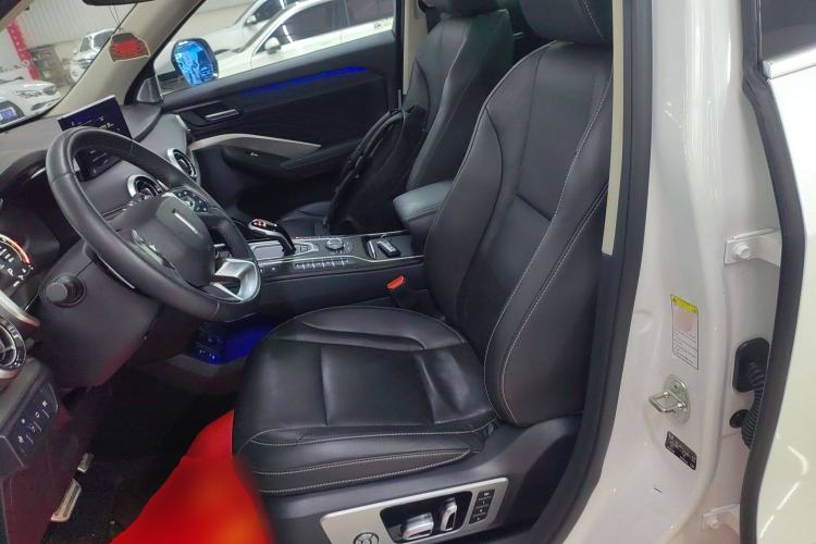 Used Wey VV6 2019 2.0T Two-Wheel-Drive Flagship Version China VI Standard
