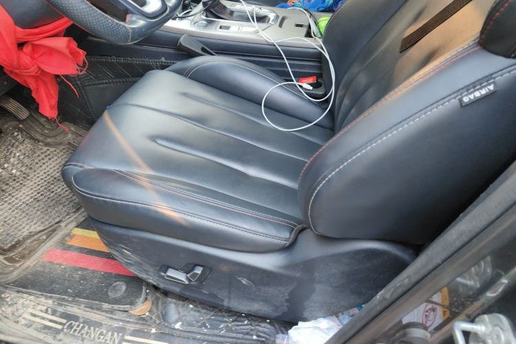 Used CHANGAN OSHAN X7 2020 1.5T Automatic Parking with Facial Recognition – Spacey & Carefree Edition Left Front Seat