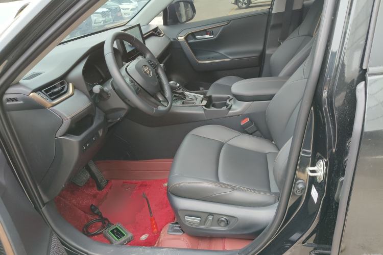 Used Toyota Wildlander 2024 2.0L CVT Two-Wheel Drive Urban Edition
