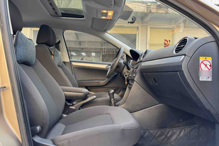 Used Volkswagen Jetta 2015 Zhuihui Edition 1.6L Manual Comfort Model
