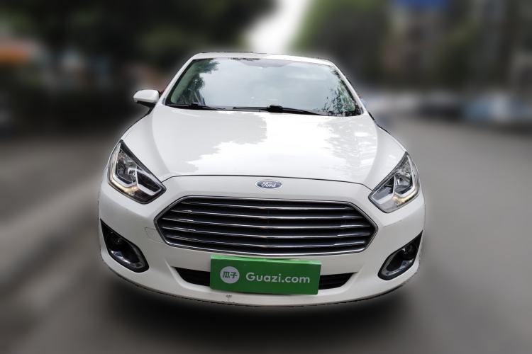 Used Ford Escort 2015 1.5L Automatic Fashion Model Front