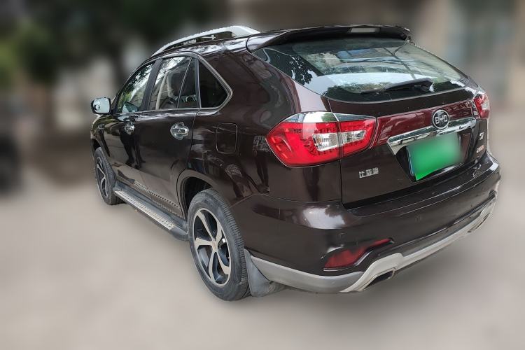 Used BYD S7 2015 2.0T Upgraded Automatic Luxury Version