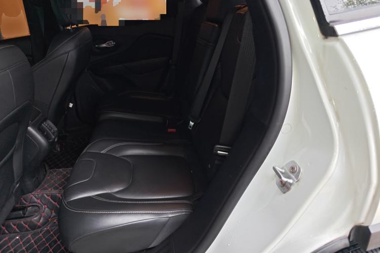 Used Jeep Cherokee 2017 2.4L Leading Smart Edition Left Rear Seat