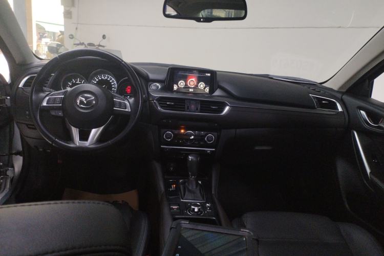 Used Mazda Atenza 2017 2.5L Blue Sky Prestige Edition Center Console