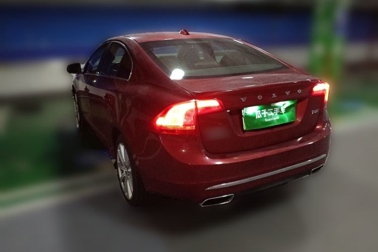 Used Volvo S60 New Energy 2015 S60L E-Drive Hybrid T6 Smart Drive Edition
