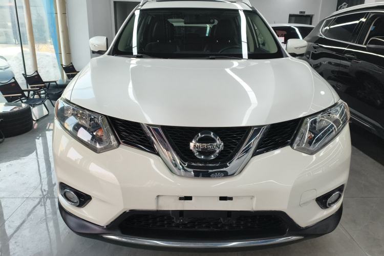 Used Nissan X-Trail 2015 2.0L CVT Comfort MAX Edition 2WD
