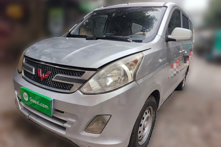 Used Wuling Rongguang V 2015 1.5L Base Version