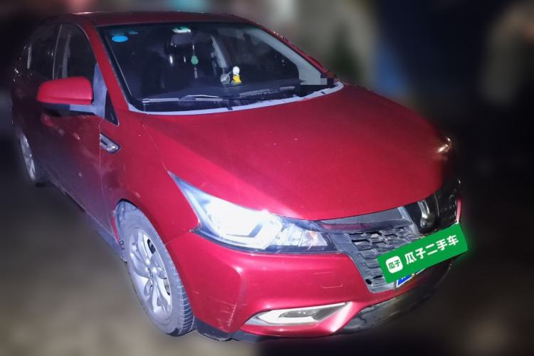 Used Luxgen S3 2016 1.6L CVT Smart Enjoyment Model Front Right 45 Deg