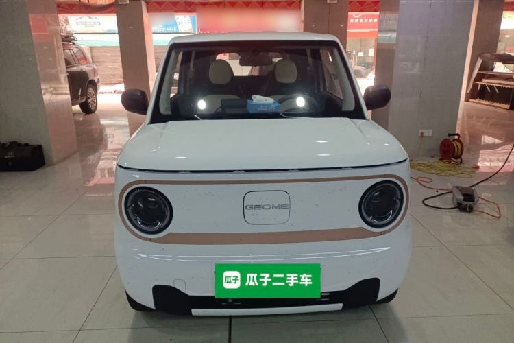 Used Geely Galaxy Panda 2024 Panda Mini 200km Endurance Bear Front