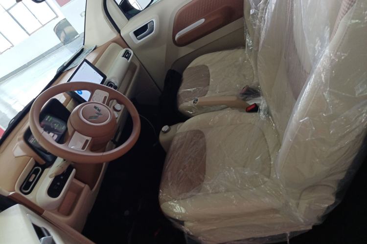 Used Wuling Hongguang MINIEV 2024 3rd Generation 215km Youth Edition