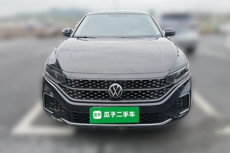 Used Volkswagen Passat 2022 330TSI Starry Elite Edition Front