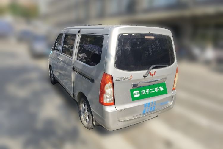 Used Wuling Rongguang 2014 1.5L S Standard Version