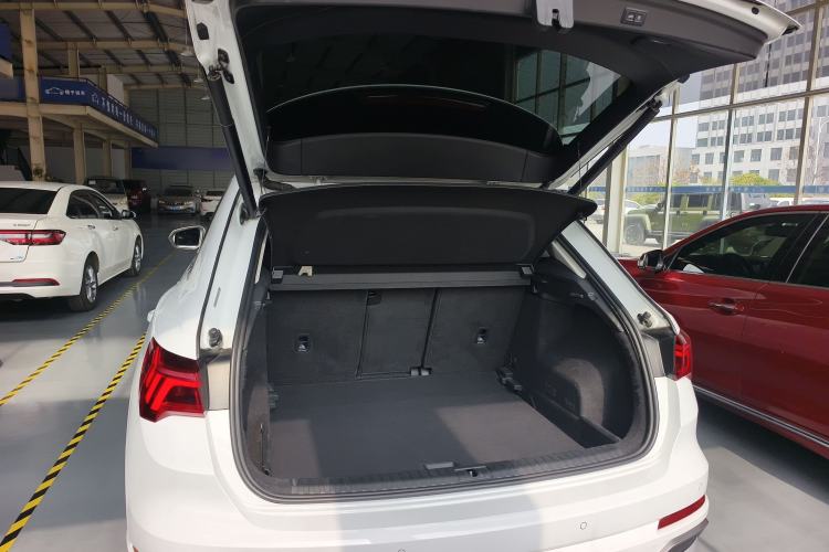 Used Audi Q3 2019 35 TFSI Fashion Dynamic Model