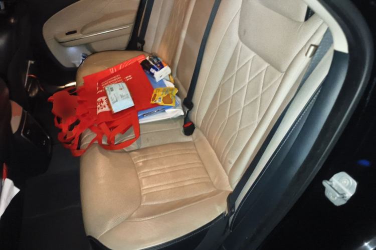 Used Chrysler 300C 2016 3.0L Supreme Edition