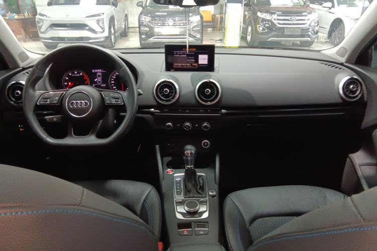 Used Audi A3 2020 Limousine 35 TFSI Fashion Edition China VI Emission Standard